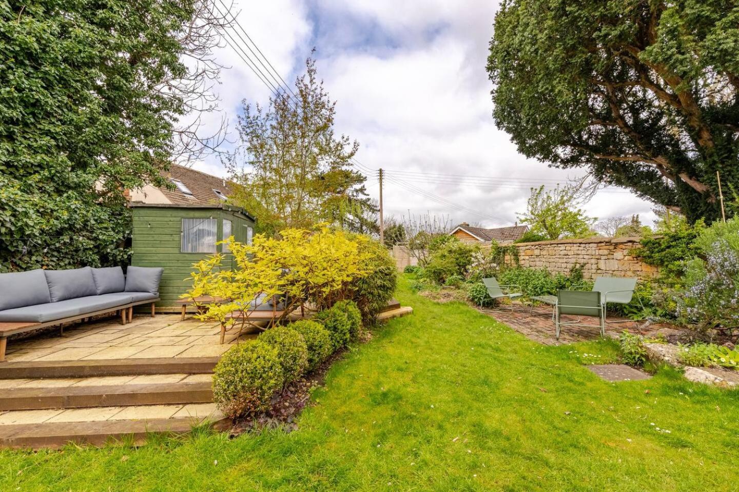 Holiday home The Old Bank Beautiful Cotswold House With Huge Garden